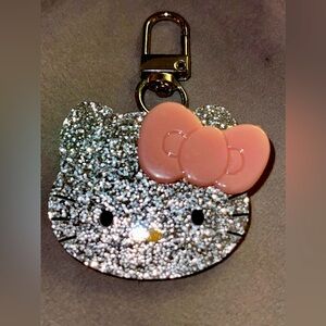 NIP Sanrio Hello Kitty Sparkly Head Bag Charm/Keychain.